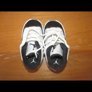 Nike Air Jordan 11 Low Toddler size 6 C